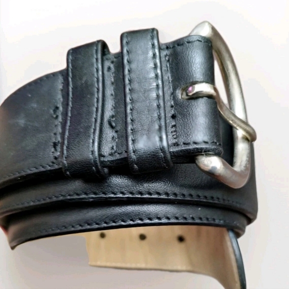 Vintage Coach Womens Leather Belt Rounded Metal Buckle Black & Tan Made In USA - Picture 1 of 9